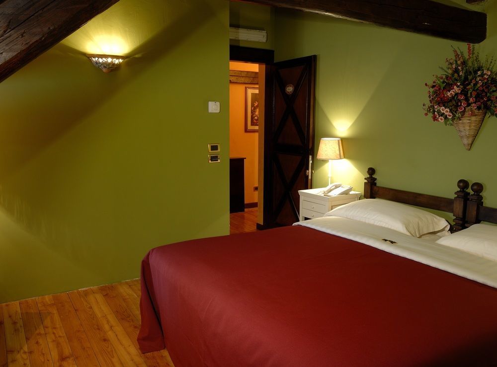 Hotel Villa Dorata Nicolosi Buitenkant foto
